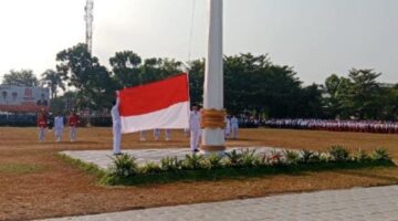 HUT RI ke-81 di OKU, Dansubdenpom Baturaja Kapten Denny Miraza Hadiri Upacara Bersama Bupati